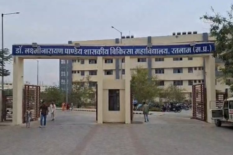 मेडिकल कॉलेज में सीनियर ने जूनियर स्टूडेंटों से की बदतमीजी, सिर के बाल काटे